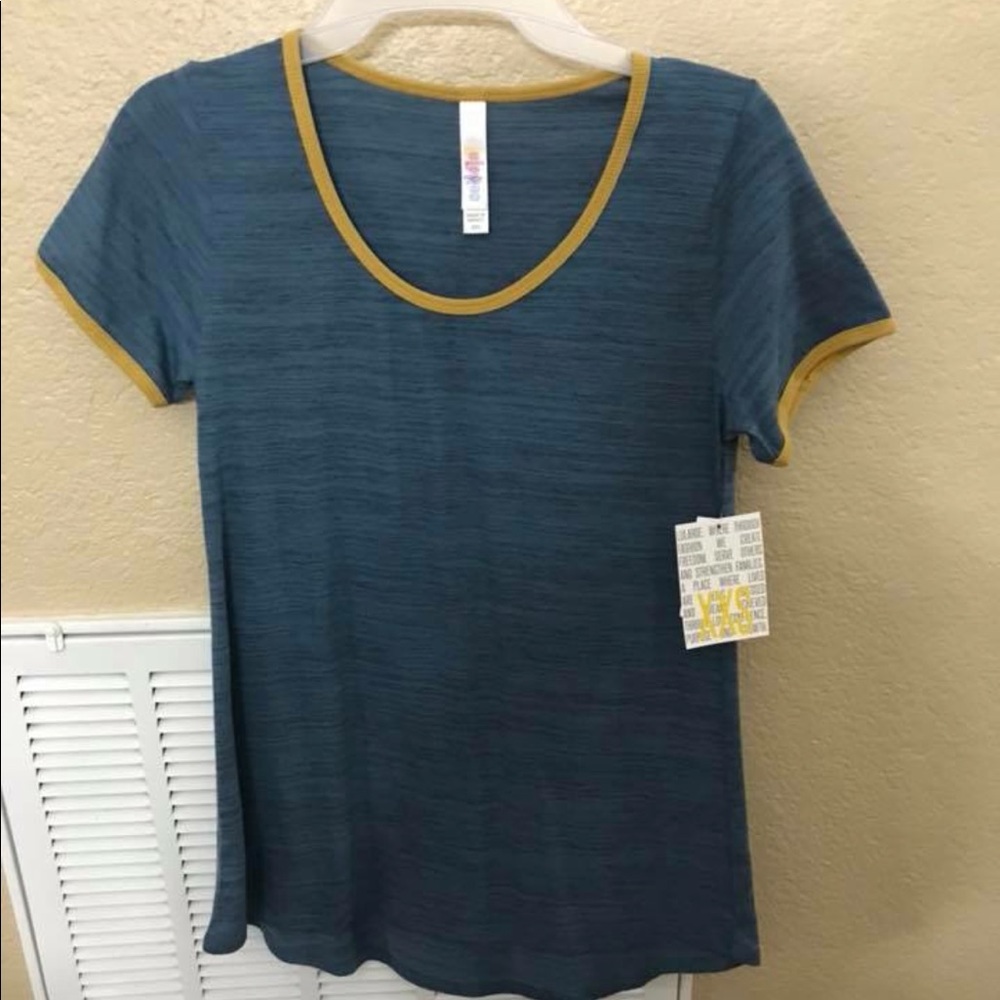 Lularoe Classic T